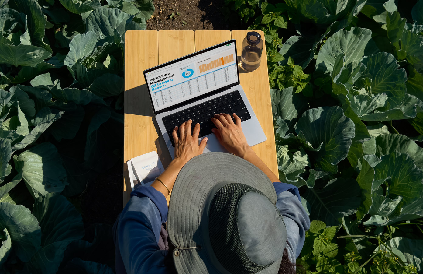 Apple MacBook Pro 14 (M5, 2025)