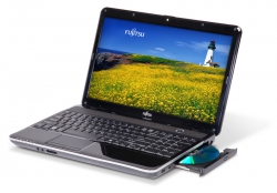 Fujitsu LIFEBOOK AH531 (AH531MRKC4RU)